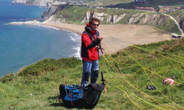 Raúl Rodríguez en Parapente Sopelana