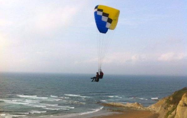 Vuelo con Parapente Aventura – Experiencia de Mar Candela